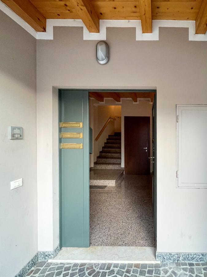 Casa Vacanze Al Lago P2 Monasterolo del Castello Eksteriør billede